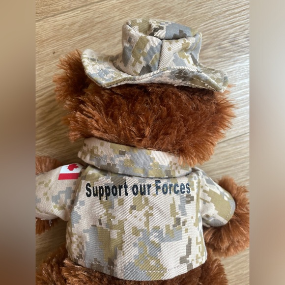 Canadian Forces Silent Soldier Brown Bear Creature Comforts Plush Toy - Picture 2 of 6